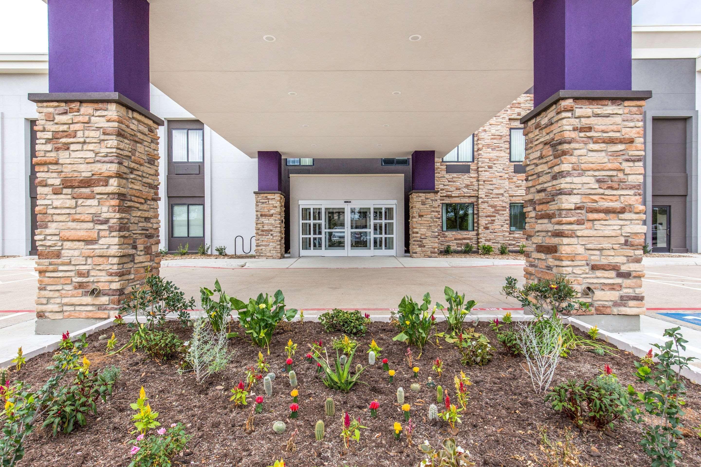 Sleep Inn Dallas Love Field-Medical District Экстерьер фото