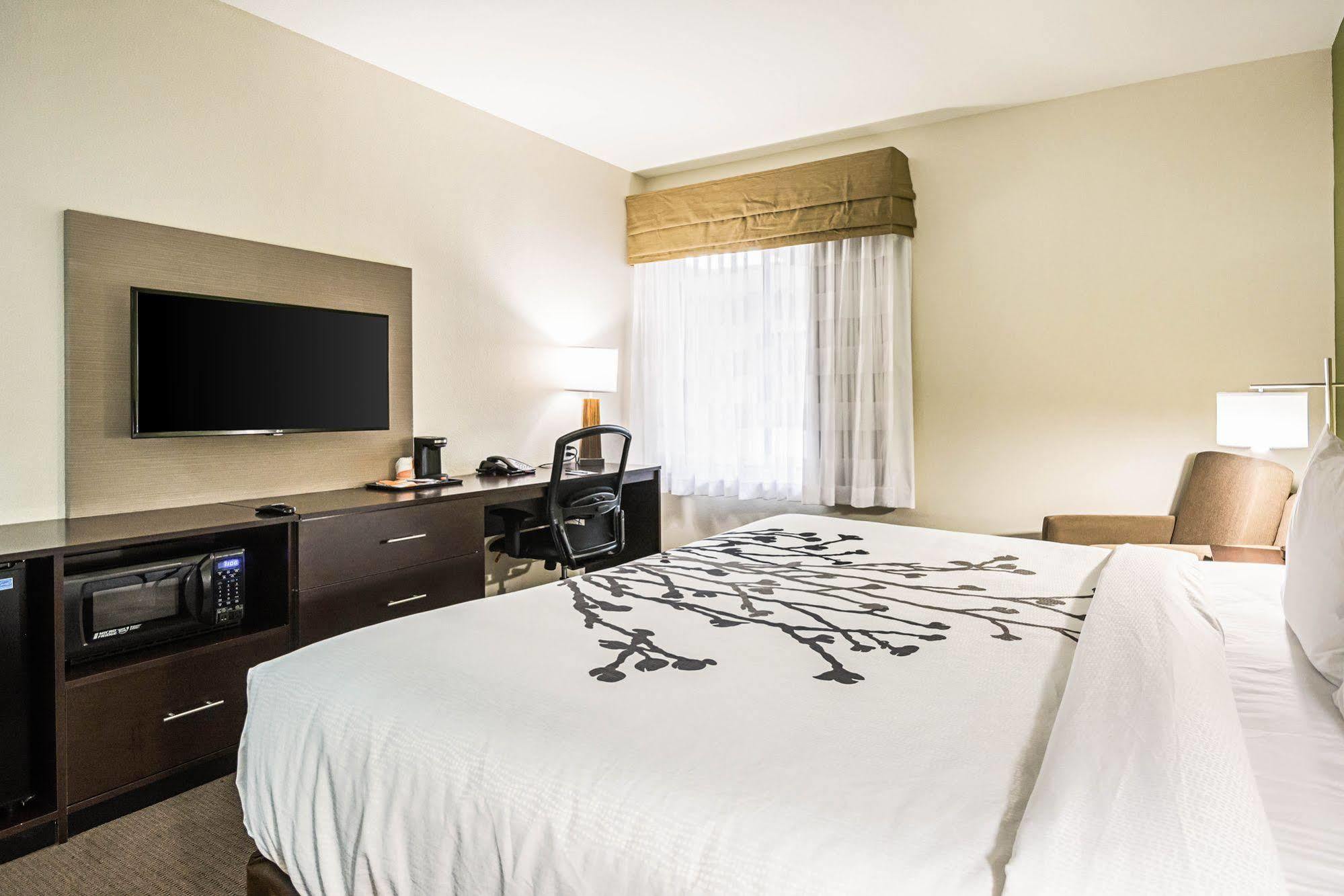 Sleep Inn Dallas Love Field-Medical District Экстерьер фото